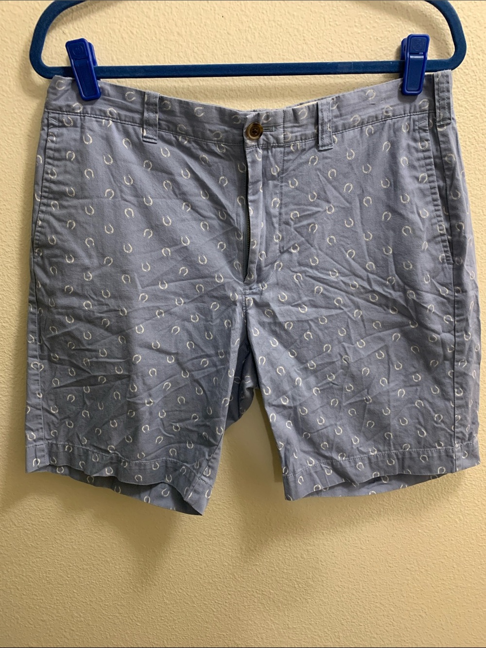 J. Crew Gramercy Blue Flat Front Chino Shorts Horseshoe Pattern Men’s 34W Cotton